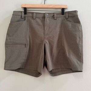 Duluth Women’s Breezeshoter Shorts Olive Green Outdoors Trail Hiking 18